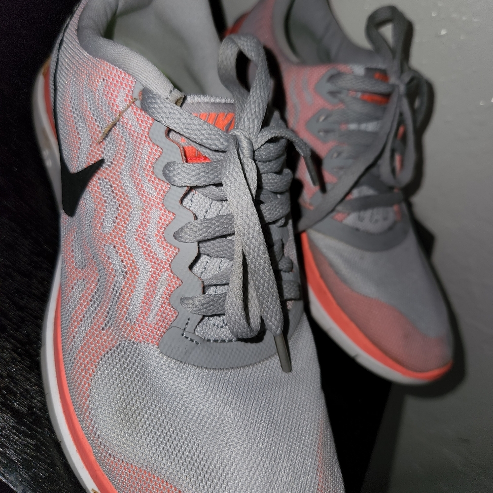 Nike Women running shoes